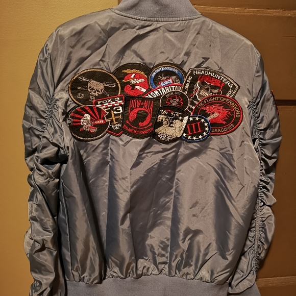 Jacket - Picture 3 of 5